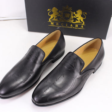 Elegant embossed slip-on dress shoes
