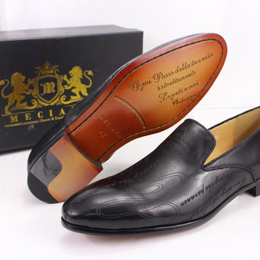 Elegant embossed slip-on dress shoes