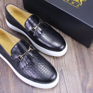 Embossed Genuine Leather Interlocking pattern Casual Sneakers